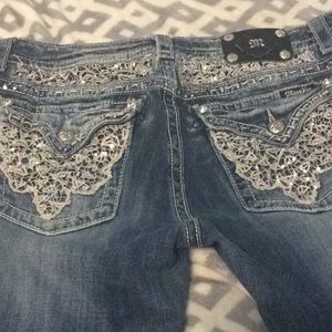 Miss Me crop jeans